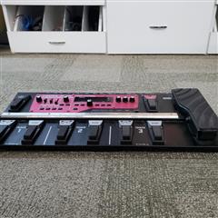 BOSS RC-300 Loop Station Guitar Effects Pedal with Power Adapter